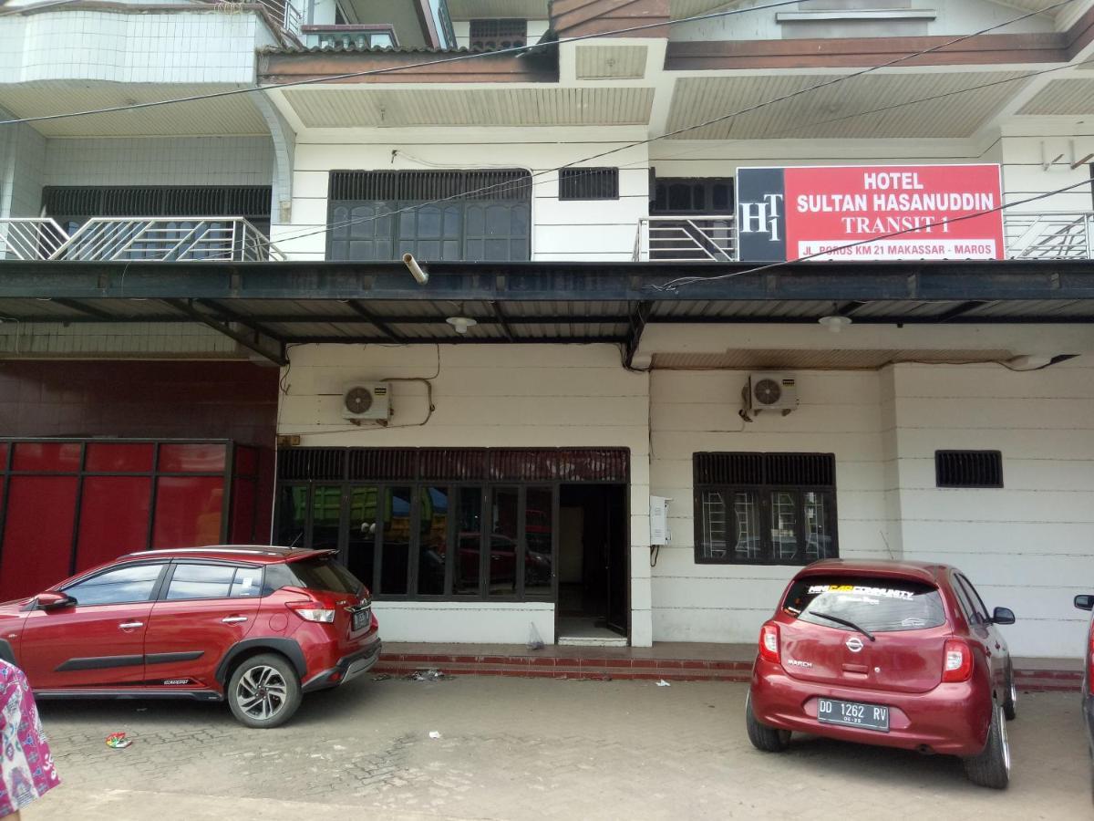 Hotel Transit 1 Makassar Redpartner Kültér fotó